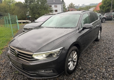 VW PASSAT B 8.5 2.0 TDI 110KW WEBASTO TAŽNÉ MATRIX 2023